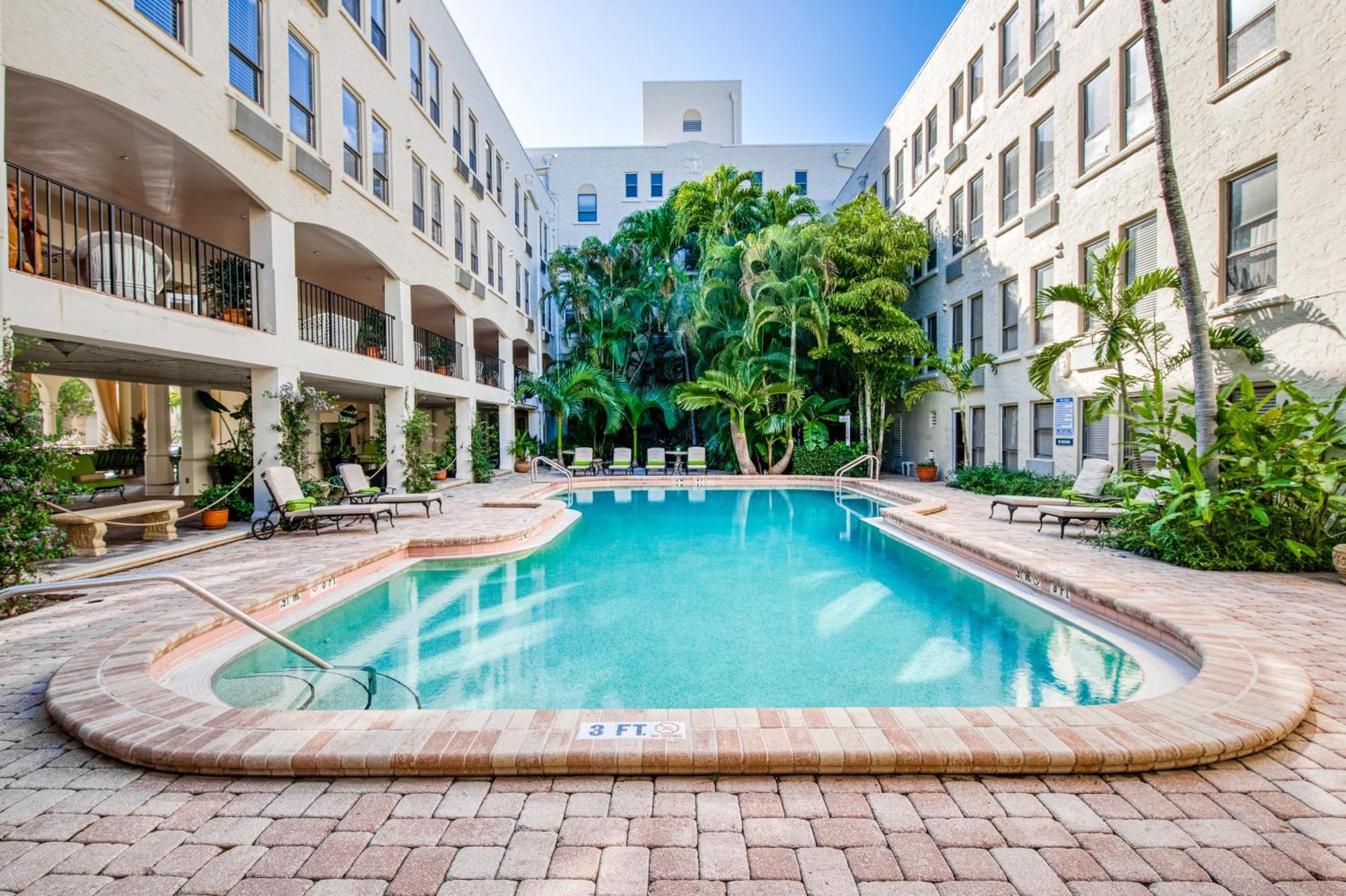 Palm Beach Hotel & Sunrise Cottage Quarto foto
